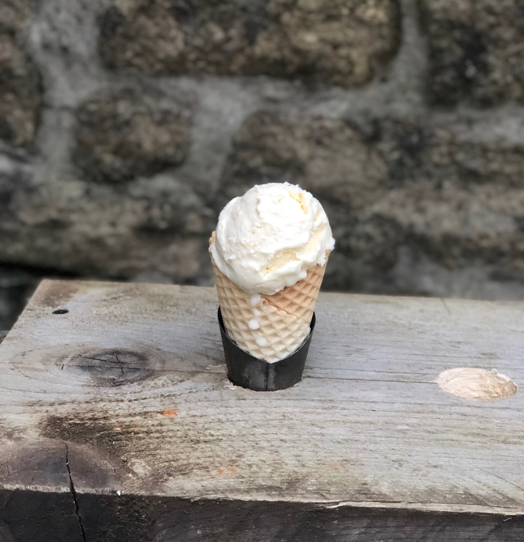 450ml Tub of Madagascan Vanilla Ice Cream